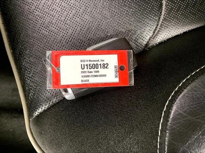 2022 RAM 1500 Laramie 4x4 Crew Cab 5'7" Box