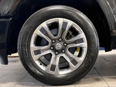 2022 RAM 1500 Longhorn 4x4 Crew Cab 5'7" Box