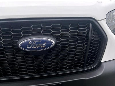 2022 Ford Transit Cutaway T-350 RWD DRW 138" WB 9950 GVWR