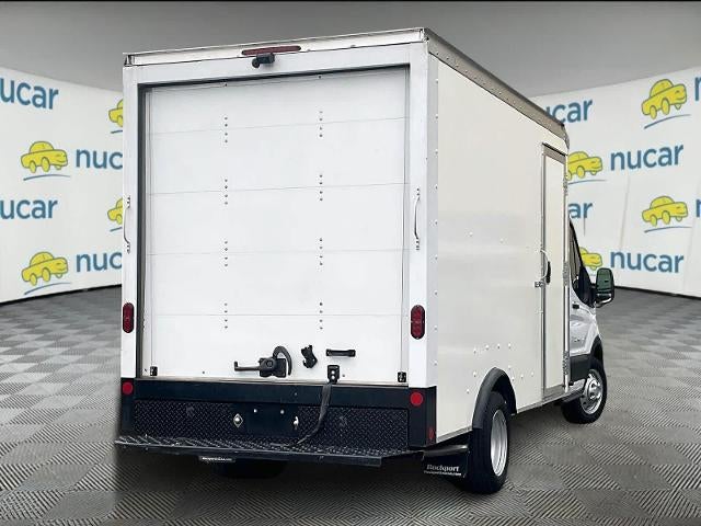 2022 Ford Transit Cutaway T-350 RWD DRW 138" WB 9950 GVWR