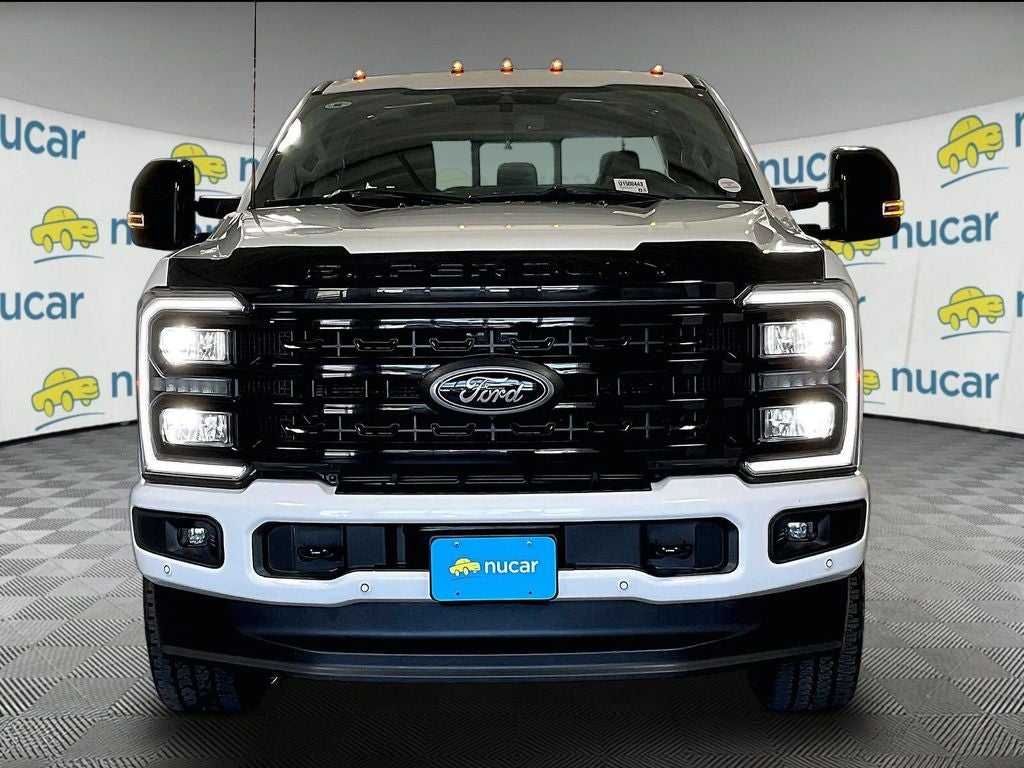 2023 Ford F-350SD Lariat