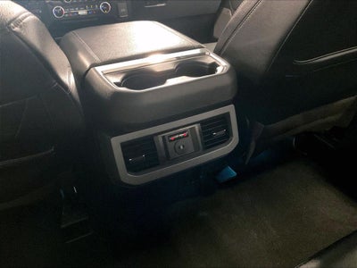 2023 Ford F-350SD Lariat