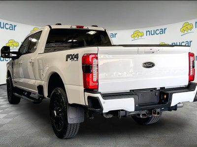 2023 Ford F-350SD Lariat
