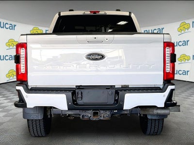 2023 Ford F-350SD Lariat