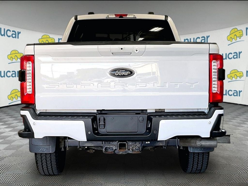 2023 Ford F-350SD Lariat