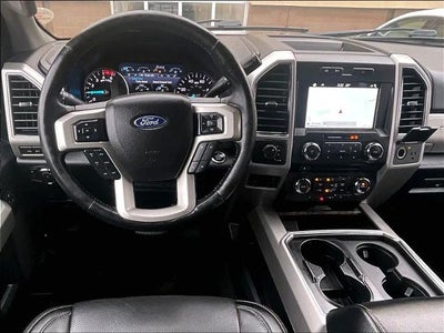 2018 Ford Super Duty F-350 DRW LARIAT 4WD Crew Cab 8' Box