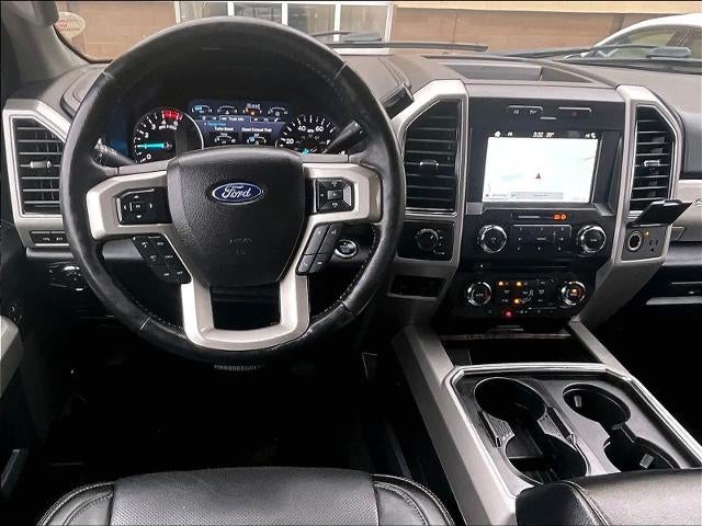 2018 Ford Super Duty F-350 DRW LARIAT 4WD Crew Cab 8' Box