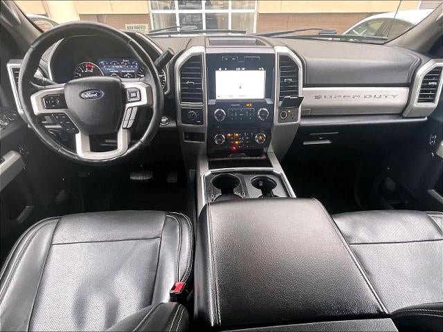 2018 Ford Super Duty F-350 DRW LARIAT 4WD Crew Cab 8' Box