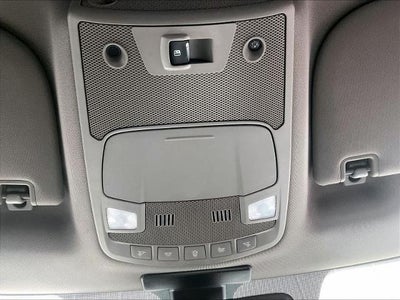 2018 Ford Super Duty F-350 DRW LARIAT 4WD Crew Cab 8' Box