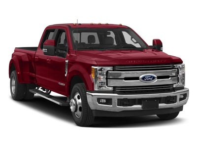 2018 Ford Super Duty F-350 DRW LARIAT 4WD Crew Cab 8' Box