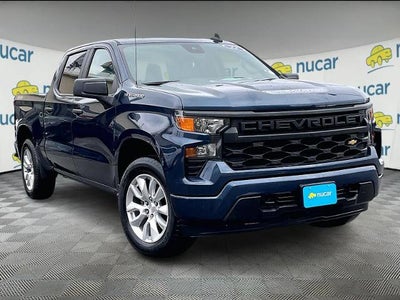2022 Chevrolet Silverado 1500 Crew Cab Short Box 4-Wheel Drive Custom