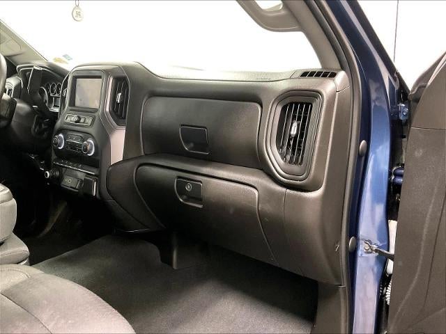 2022 Chevrolet Silverado 1500 Crew Cab Short Box 4-Wheel Drive Custom