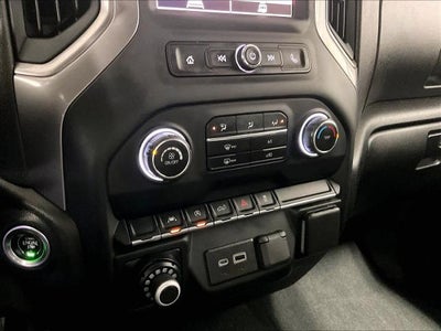 2022 Chevrolet Silverado 1500 Crew Cab Short Box 4-Wheel Drive Custom