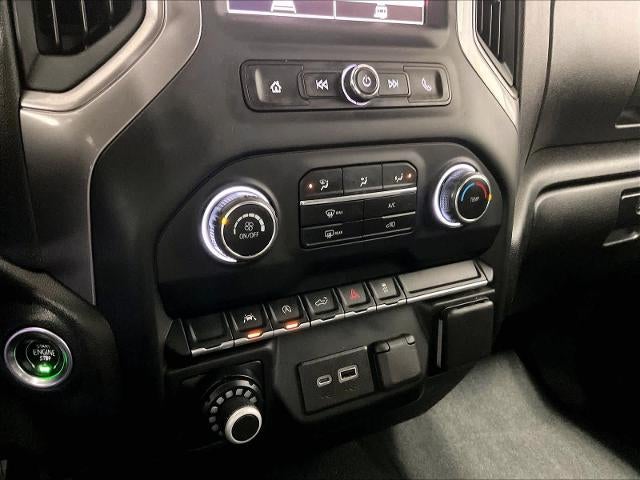 2022 Chevrolet Silverado 1500 Crew Cab Short Box 4-Wheel Drive Custom