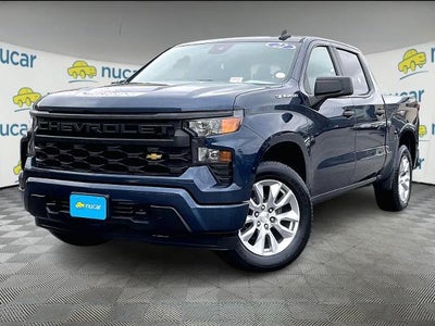 2022 Chevrolet Silverado 1500 Crew Cab Short Box 4-Wheel Drive Custom