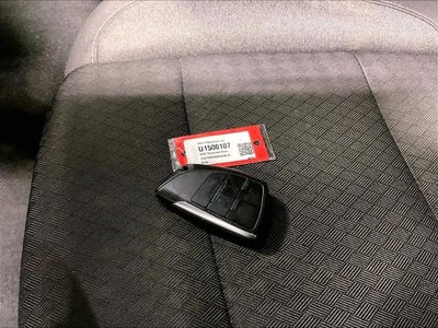 2022 Chevrolet Silverado 1500 Crew Cab Short Box 4-Wheel Drive Custom