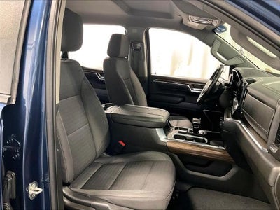 2023 Chevrolet Silverado 1500 Crew Cab Short Box 4-Wheel Drive RST