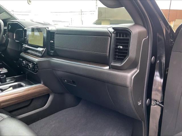 2022 Chevrolet Silverado 1500 Crew Cab Short Box 4-Wheel Drive RST