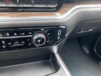 2022 Chevrolet Silverado 1500 Crew Cab Short Box 4-Wheel Drive RST