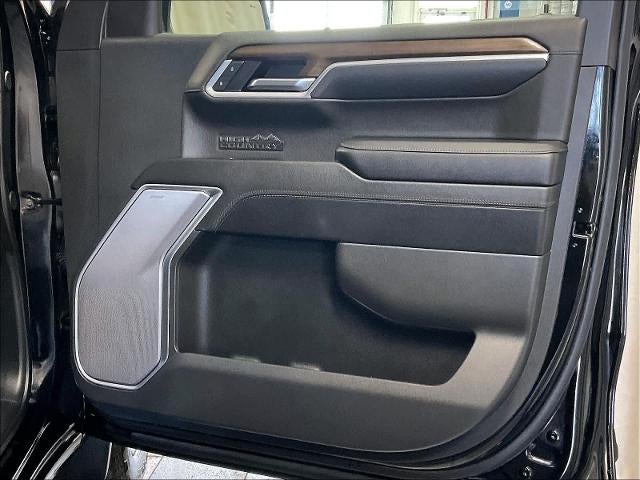 2025 Chevrolet Silverado 1500 Crew Cab Short Box 4-Wheel Drive High Country