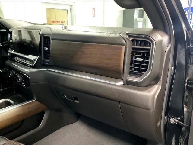 2025 Chevrolet Silverado 1500 Crew Cab Short Box 4-Wheel Drive High Country