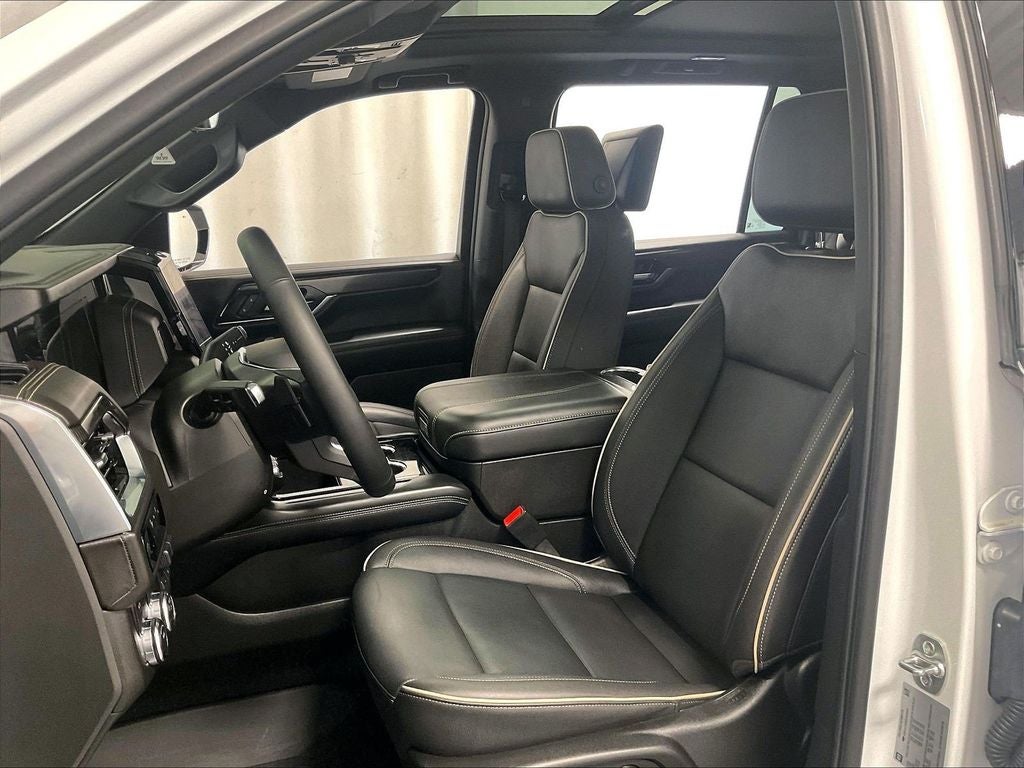 2025 GMC Yukon XL Elevation
