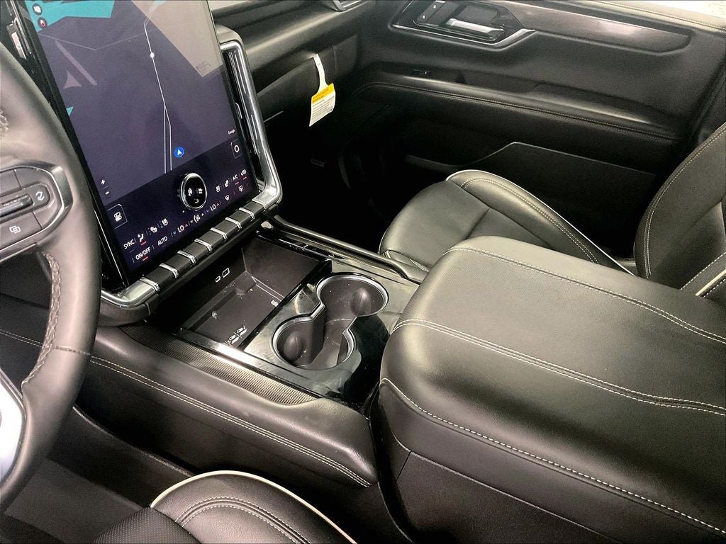 2025 GMC Yukon XL Elevation