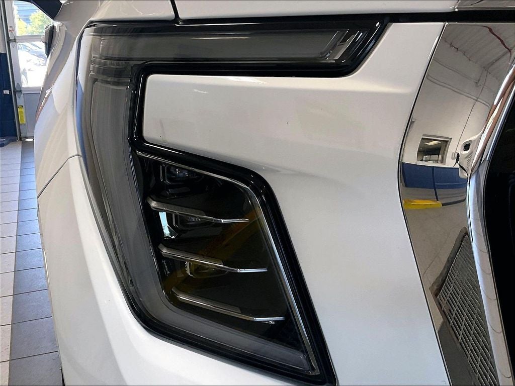 2025 GMC Yukon XL Elevation