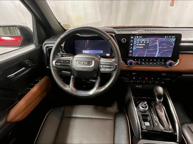 2025 GMC Canyon Crew Cab Short Box 4-Wheel Drive AT4