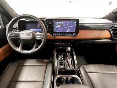 2025 GMC Canyon Crew Cab Short Box 4-Wheel Drive AT4