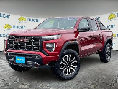 2025 GMC Canyon Crew Cab Short Box 4-Wheel Drive AT4
