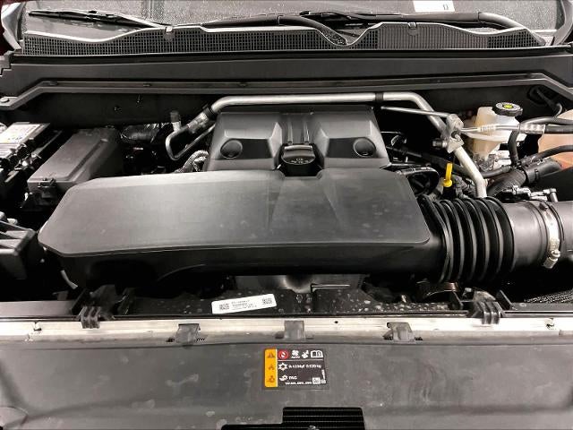 2025 GMC Canyon Crew Cab Short Box 4-Wheel Drive AT4