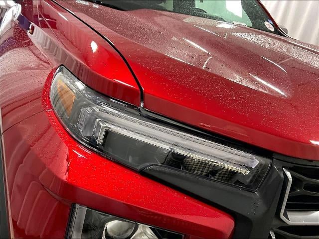 2025 GMC Canyon Crew Cab Short Box 4-Wheel Drive AT4