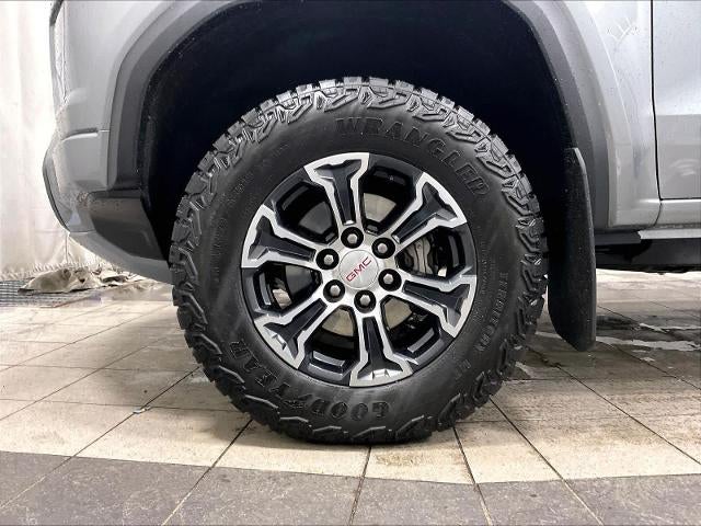 2023 GMC Canyon Crew Cab Short Box 4-Wheel Drive AT4