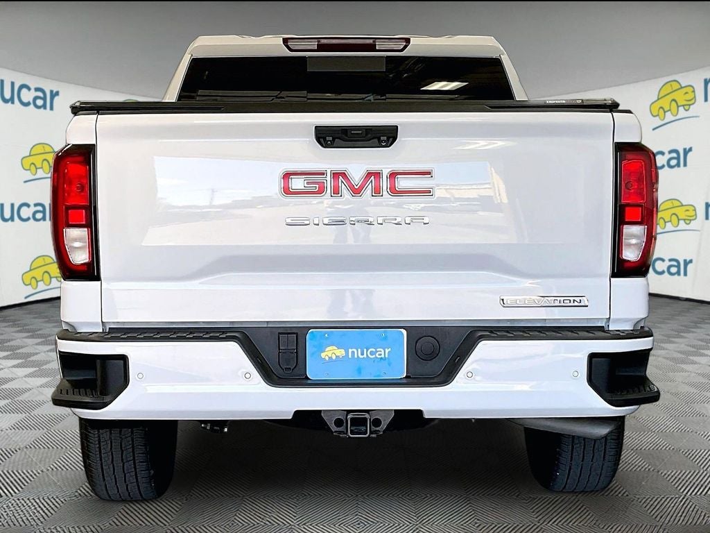 2025 GMC Sierra 1500 Elevation