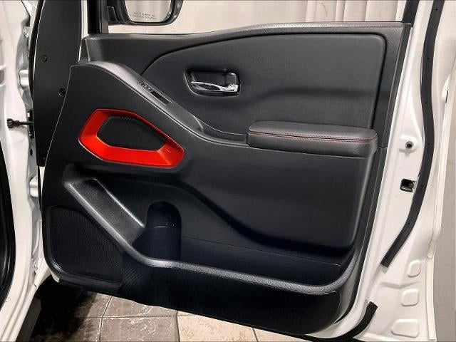 2023 Nissan Frontier Crew Cab 4x4 PRO-4X Auto