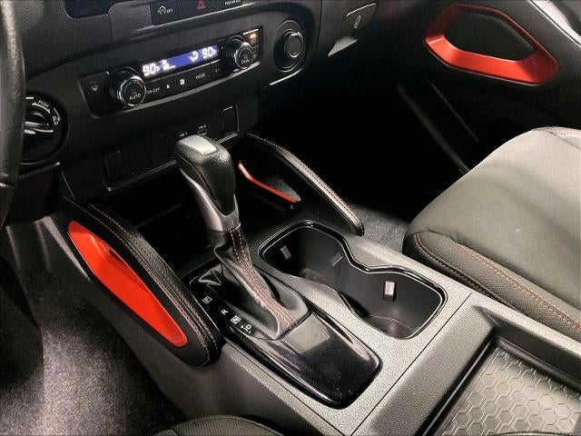 2023 Nissan Frontier Crew Cab 4x4 PRO-4X Auto