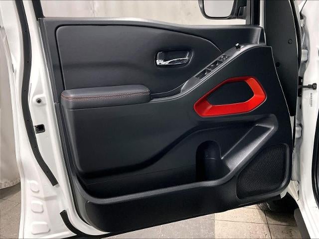 2023 Nissan Frontier Crew Cab 4x4 PRO-4X Auto