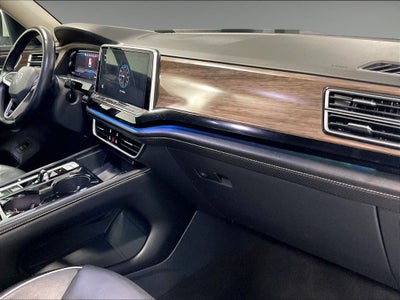 2024 Volkswagen Atlas 2.0T SEL Premium R-Line