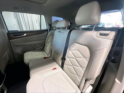 2024 Volkswagen Atlas 2.0T SE w/Technology