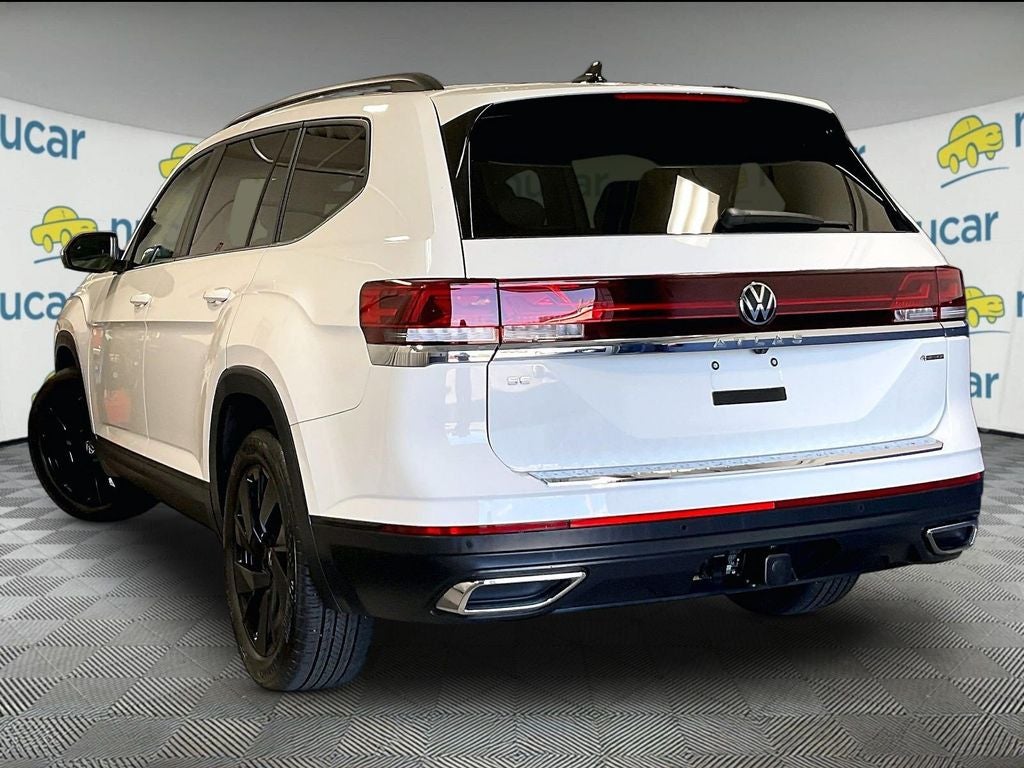 2024 Volkswagen Atlas 2.0T SE w/Technology
