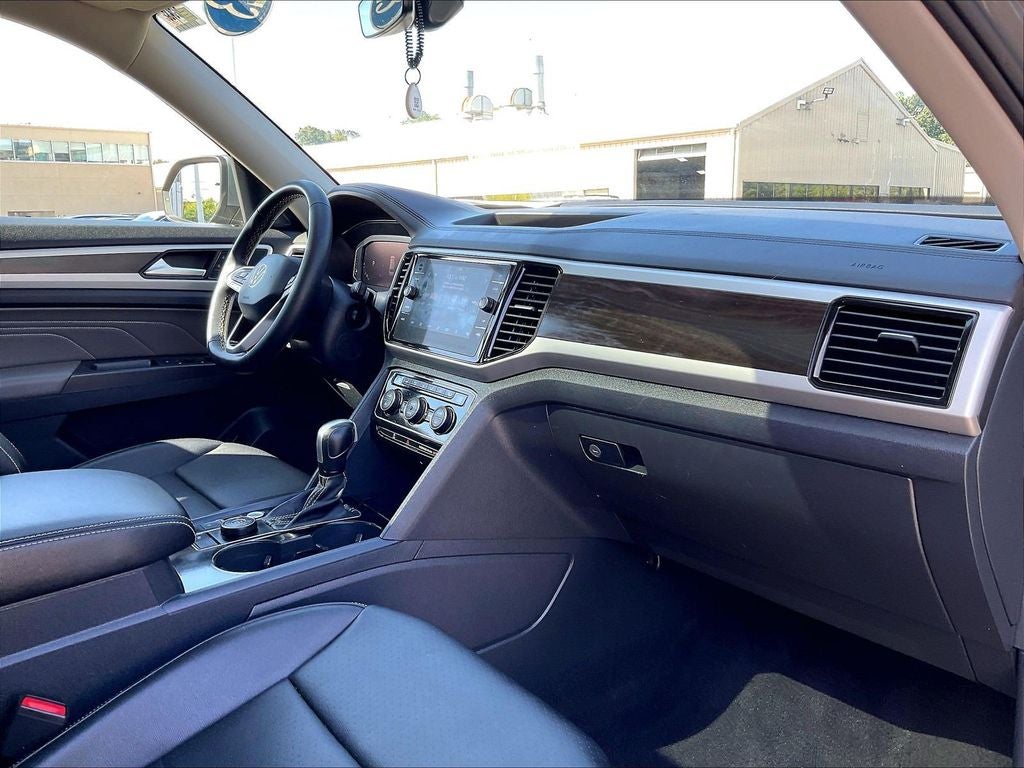 2023 Volkswagen Atlas 3.6L V6 SE w/Technology