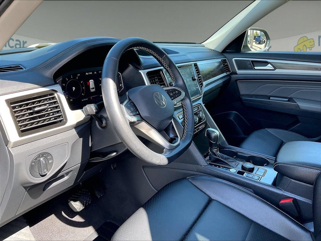 2023 Volkswagen Atlas 3.6L V6 SE w/Technology