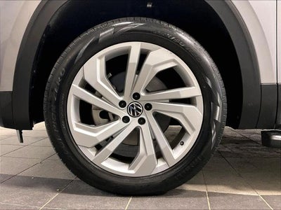 2022 Volkswagen Atlas 3.6L V6 SE w/Technology 4MOTION