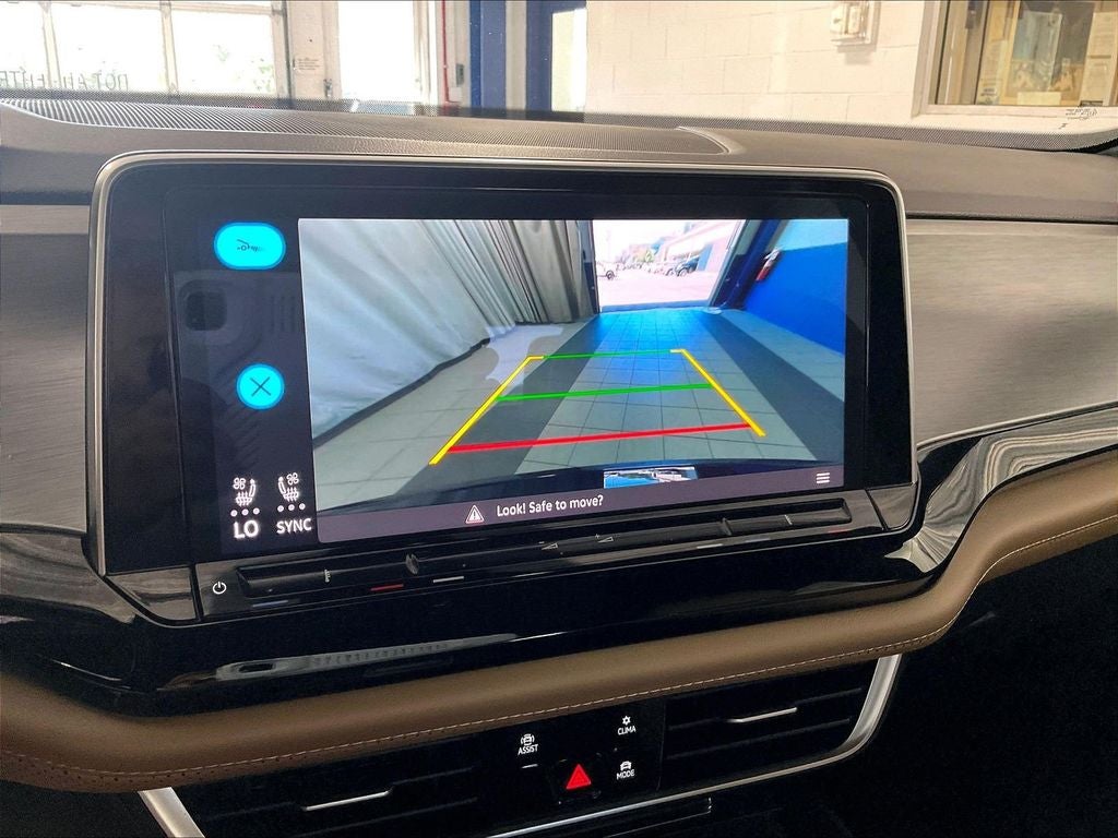 2024 Volkswagen Atlas Cross Sport 2.0T SE