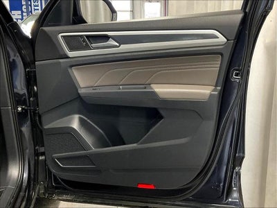 2021 Volkswagen Atlas 2021.5 3.6L V6 SE w/Technology R-Line 4MOTION