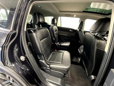 2021 Volkswagen Atlas 2021.5 3.6L V6 SE w/Technology R-Line 4MOTION