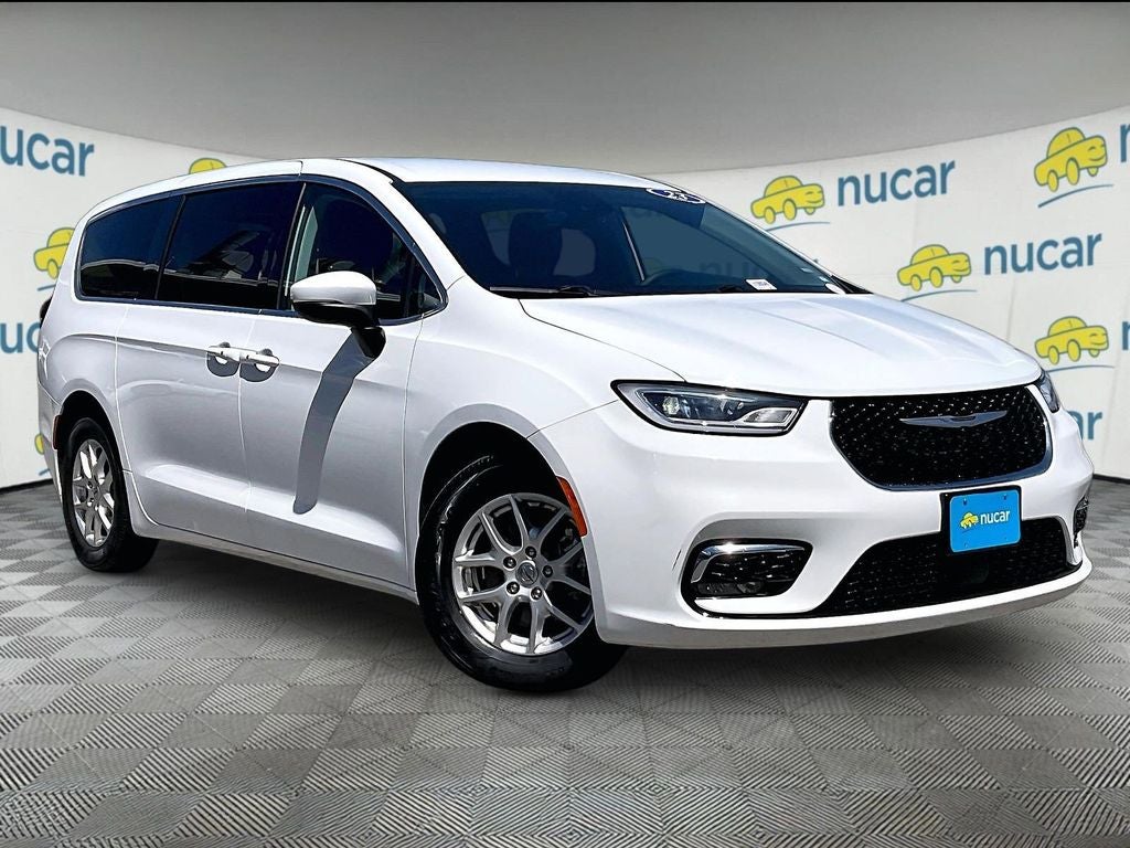 2023 Chrysler Pacifica Touring L FWD