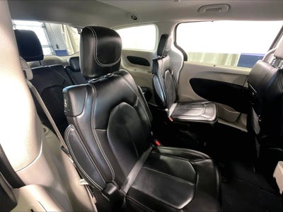 2023 Chrysler Pacifica Touring L FWD