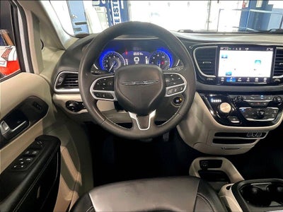 2023 Chrysler Pacifica Touring L FWD
